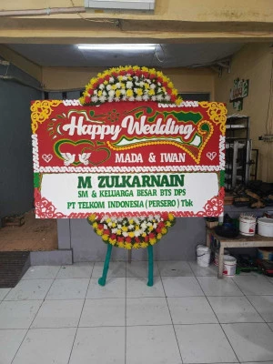 Papan Bunga di Arcamanik