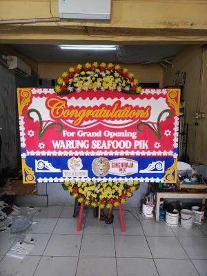 Papan Bunga di Arcamanik