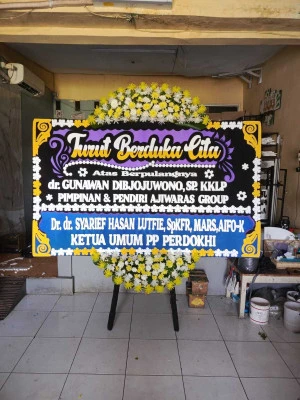Papan Bunga di Arcamanik